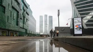 Крупные работодатели в России до конца года в основном отказываются от расширения штата, переходя к точечному найму и частичной занятости на фоне охлаждения спроса в экономике.