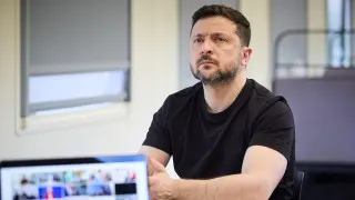 Президент Украины Владимир Зеленский заявил, что ужесточение интернет‑ограничений в России и блокировки мессенджеров могут быть частью подготовки к всеобщей мобилизации и новому наступлению, а также не исключил попытку локальной операции против стран Балтии для проверки реакции НАТО.