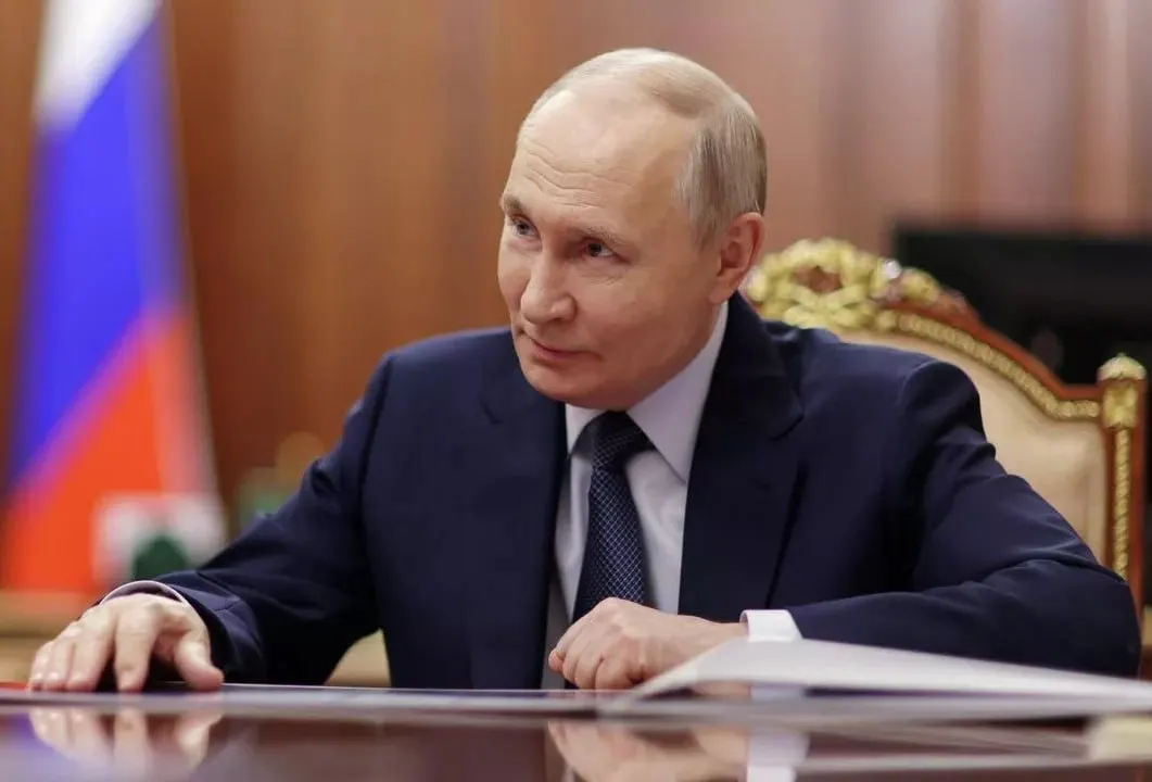 Пресс‑секретарь Кремля заявил, что обращение президента в День Победы ждёт весь мир и имеет большое значение.