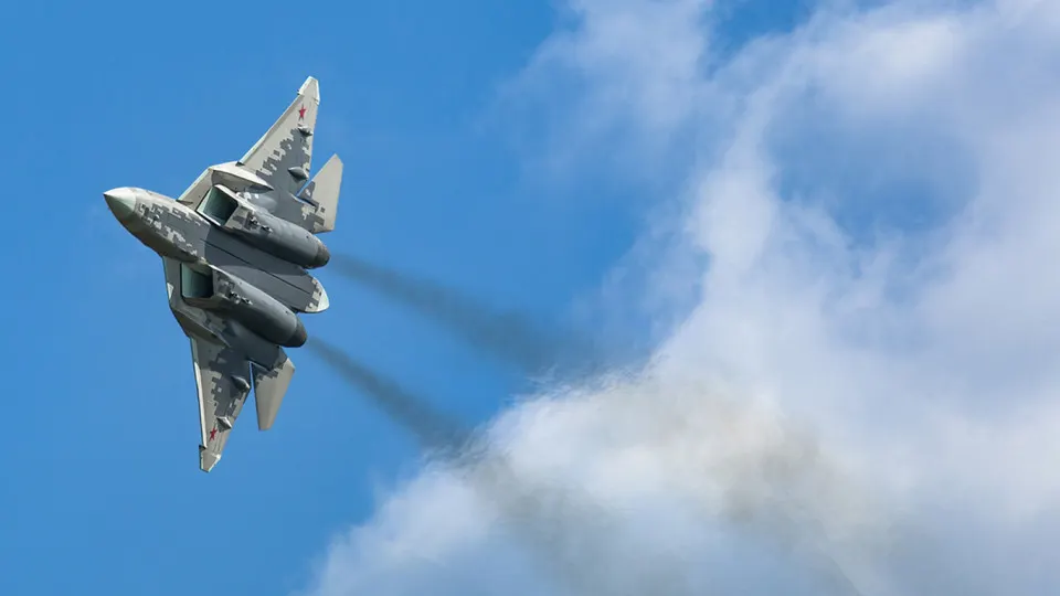 Минпромторг требует взыскать 257,1 млн руб. с АО «Авиационная и морская электроника» за просрочку выполнения госконтракта на разработку газоразрядных видеомодулей; работы не завершены более шести лет.
