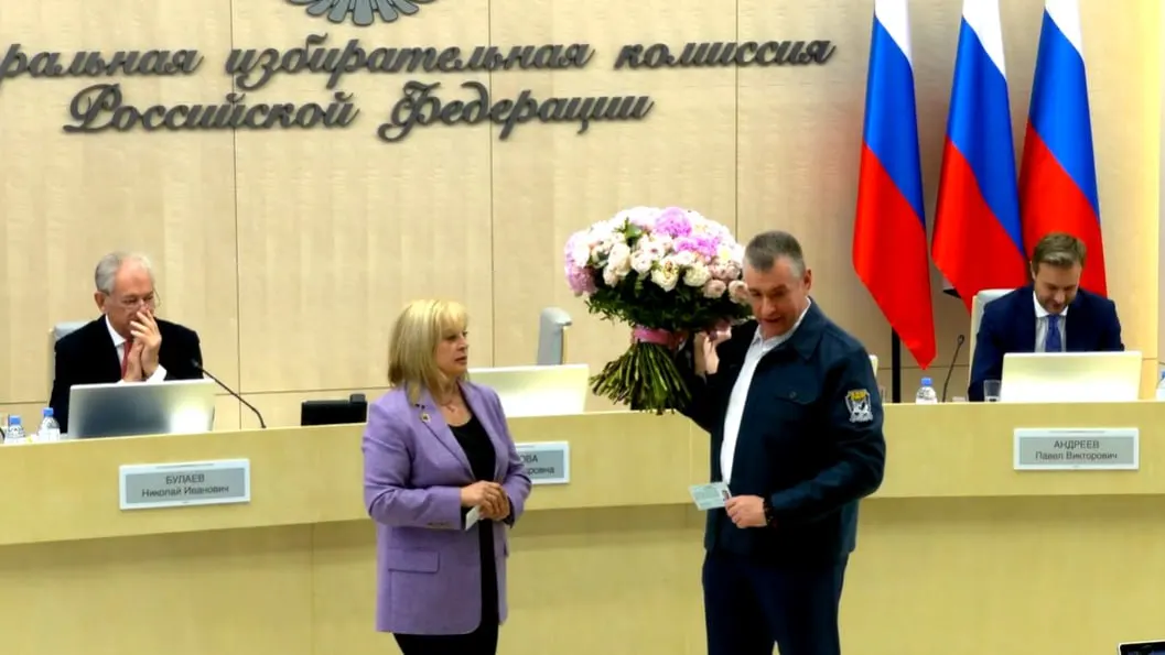 На заседании ЦИК зарегистрировал список ЛДПР, внёс правки в одномандатников «Справедливой России», сформировал ТИК ДЭГ, утвердил рекомендации для голосования военнослужащих и определил порядок заграничного голосования; также утверждён дополнительный бюджет для ГАС «Выборы» на 2027–2029 годы.