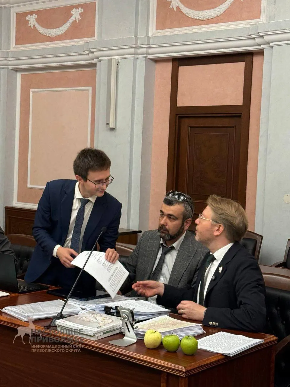 Суд установил нарушения авторских прав и вопросы финансирования кампании иностранными источниками; обвинения в экстремизме не рассматривались.