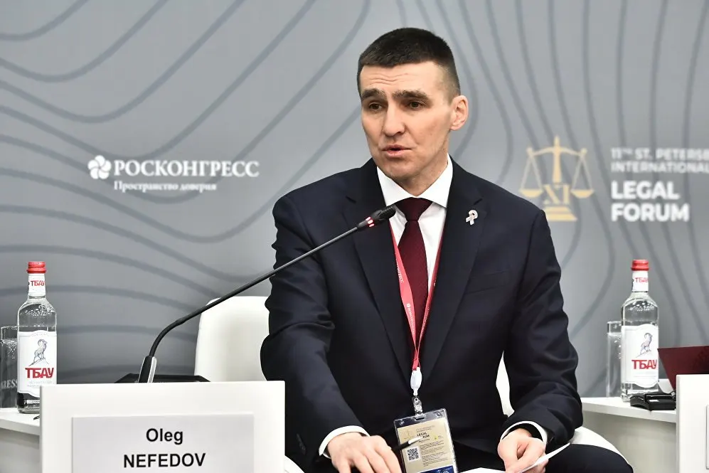 Высшая квалификационная коллегия судей 26 мая рассмотрит ходатайство о рекомендации Нефедова на пост заместителя председателя ВС и главы коллегии по гражданским делам. Ранее он выносил решения о признании ряда «движений» экстремистскими.