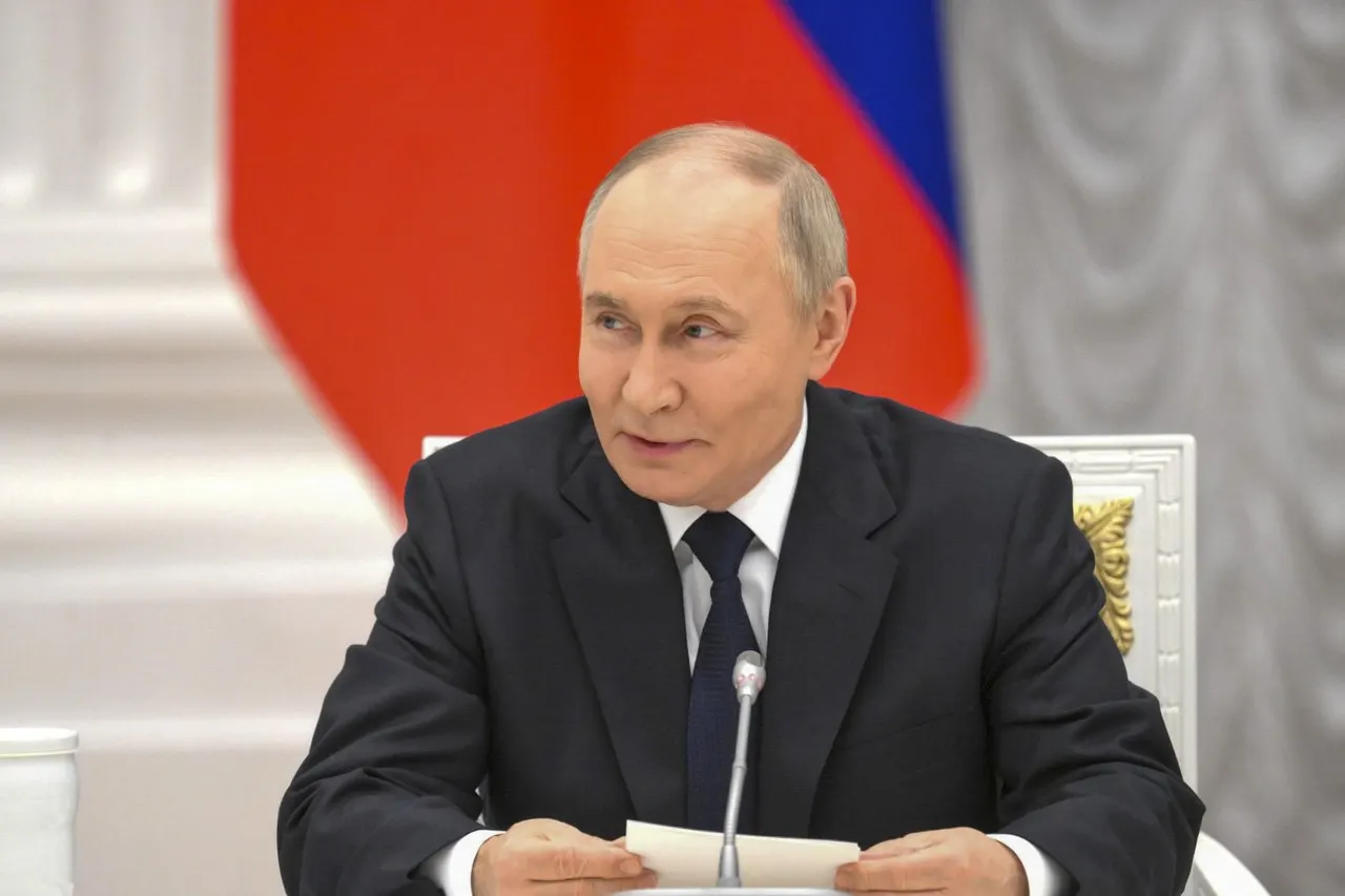 Президент заявил, что Москва располагает всеми необходимыми возможностями для сдерживания и поражения тех, кто попытается атаковать российские позиции в Калининградской области.