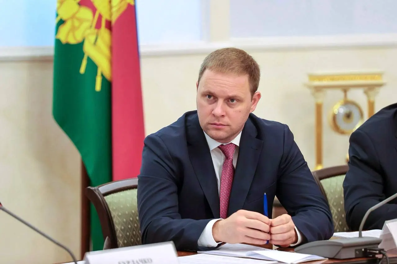Швец, более десяти лет проработавший в органах власти Краснодарского края и пять лет руководивший Анапой, назначен генеральным директором госкорпорации «Туризм РФ».