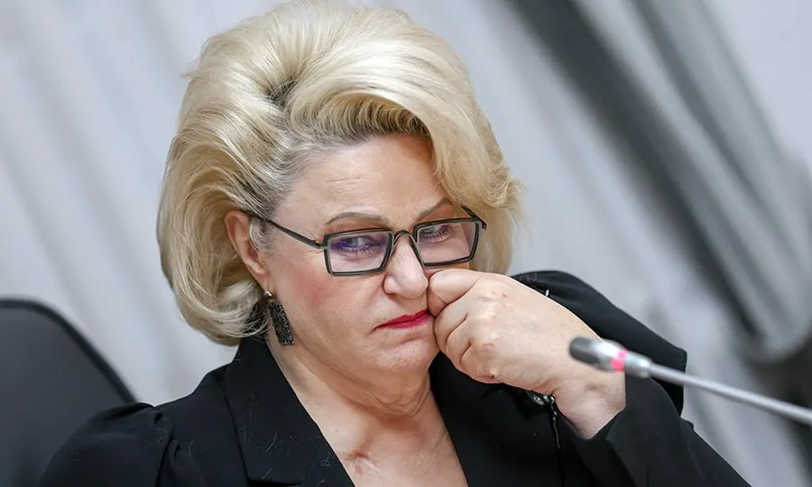 Глава думского комитета по защите семьи обратилась к Роскомнадзору и Минцифры с призывом ограничить время детей в виртуальном пространстве и применить для этого механизмы, похожие на те, что используются в мессенджерах.