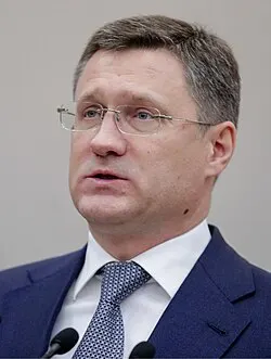 Александр Новак сообщил, что на штабе по топливному рынку приняли решение продлить запрет на экспорт бензина для всех производителей и непроизводителей до конца года. Отмена ограничений на дизель намечается по мере восстановления рынка.
