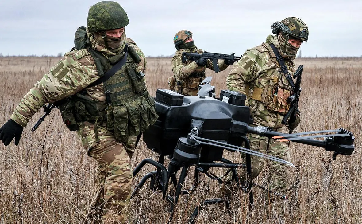 До конца года в войска беспилотных систем планировали набрать 78 тысяч человек, но за первое полугодие подготовили лишь более 8 тысяч — примерно четверть от целевого показателя.