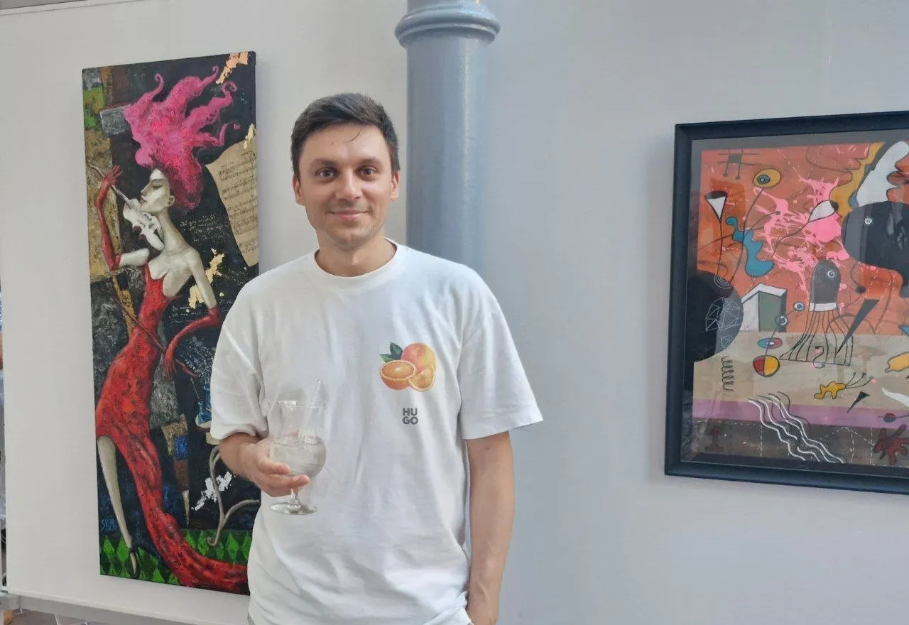 Клинический психолог Иван Звягин, включённый в реестр «иноагентов», подал в суд иск с требованием удалить его персональные данные и опубликовать опровержение информации, представленной в виртуальной выставке Минюста.