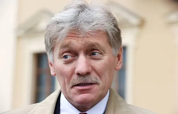 Песков назвал санкции недружественным шагом и заявил, что они затруднят переговоры по урегулированию ситуации на Украине.